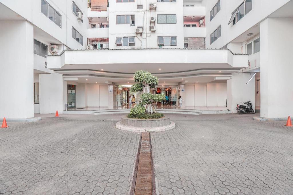 Flagship 210 Amethyst Kemayoran Jakarta Exterior photo